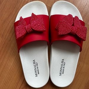 MonnaLisa girls sliders with pearl bow Size 38/6,5